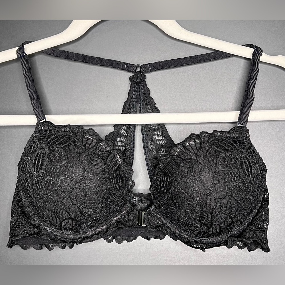 PINK front clasp black lace light push-up 32B bra